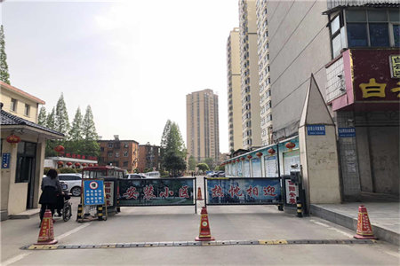 花园西小区优3室2厅好楼层45万看图